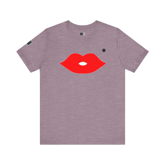 PWMG: "MONROE LIPS"/Unisex Short Sleeve Tee