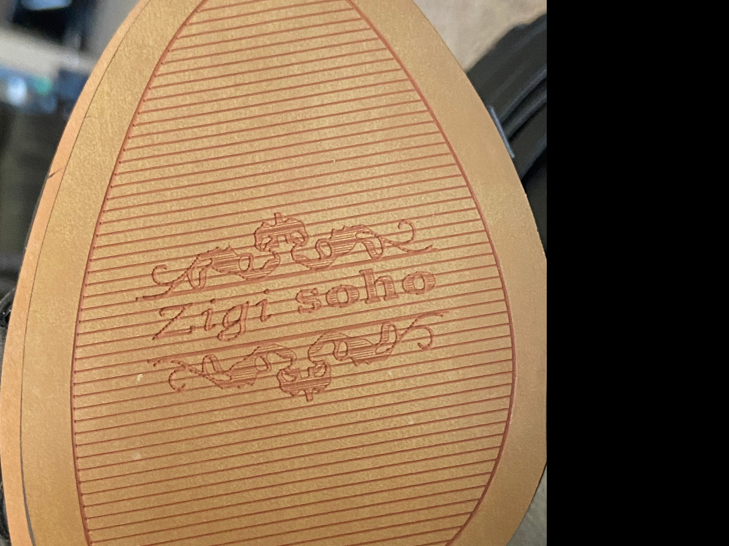 SCIONS RACK: Zigi Soho Zyana Black Leather Sandal Women's