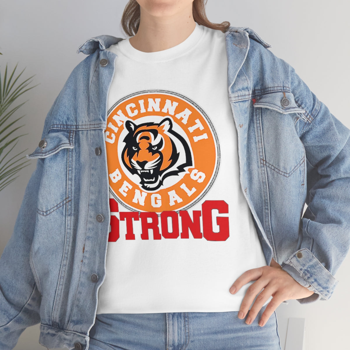 PACE: "B STRONG"/ Unisex Heavy Cotton T-Shirt