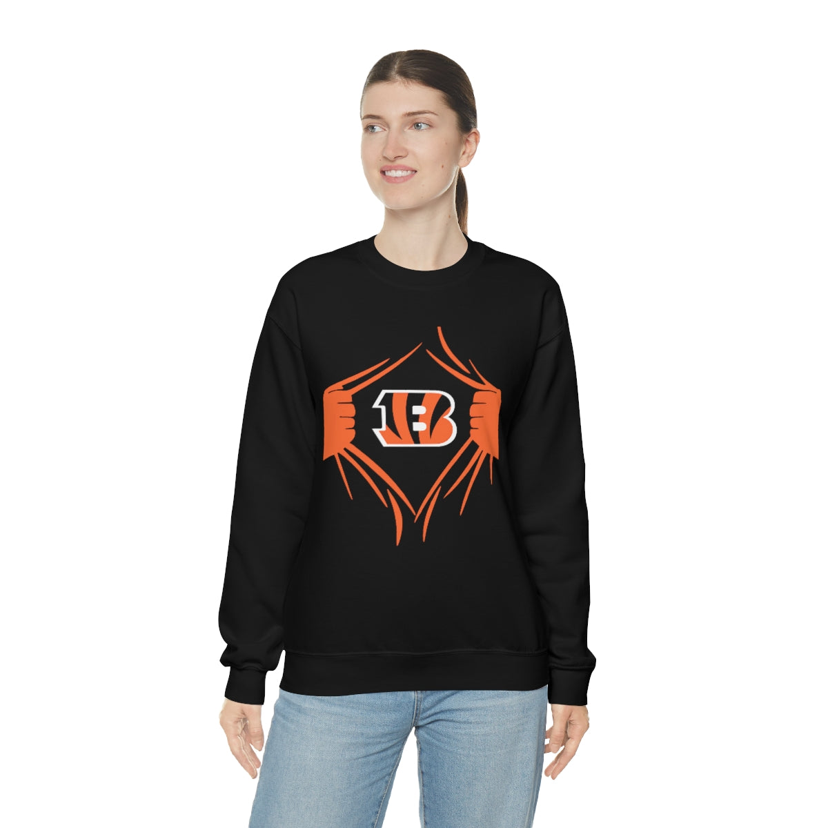 PACE: "B STRONG"/Heavy Blend™ Crewneck Sweatshirt