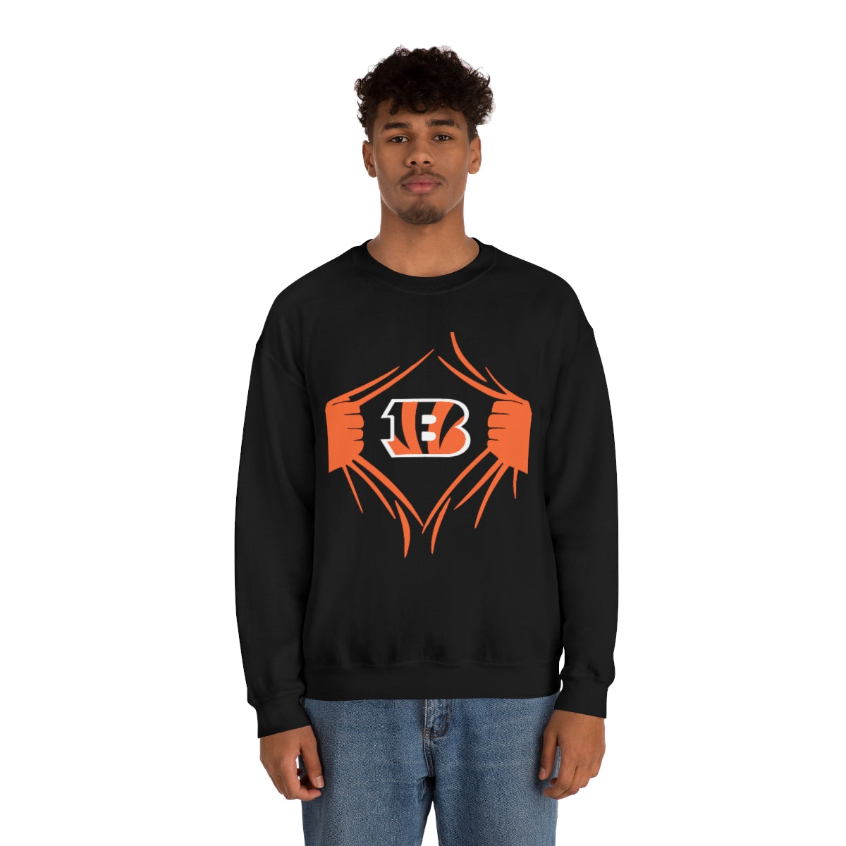 PACE: "B STRONG"/Heavy Blend™ Crewneck Sweatshirt