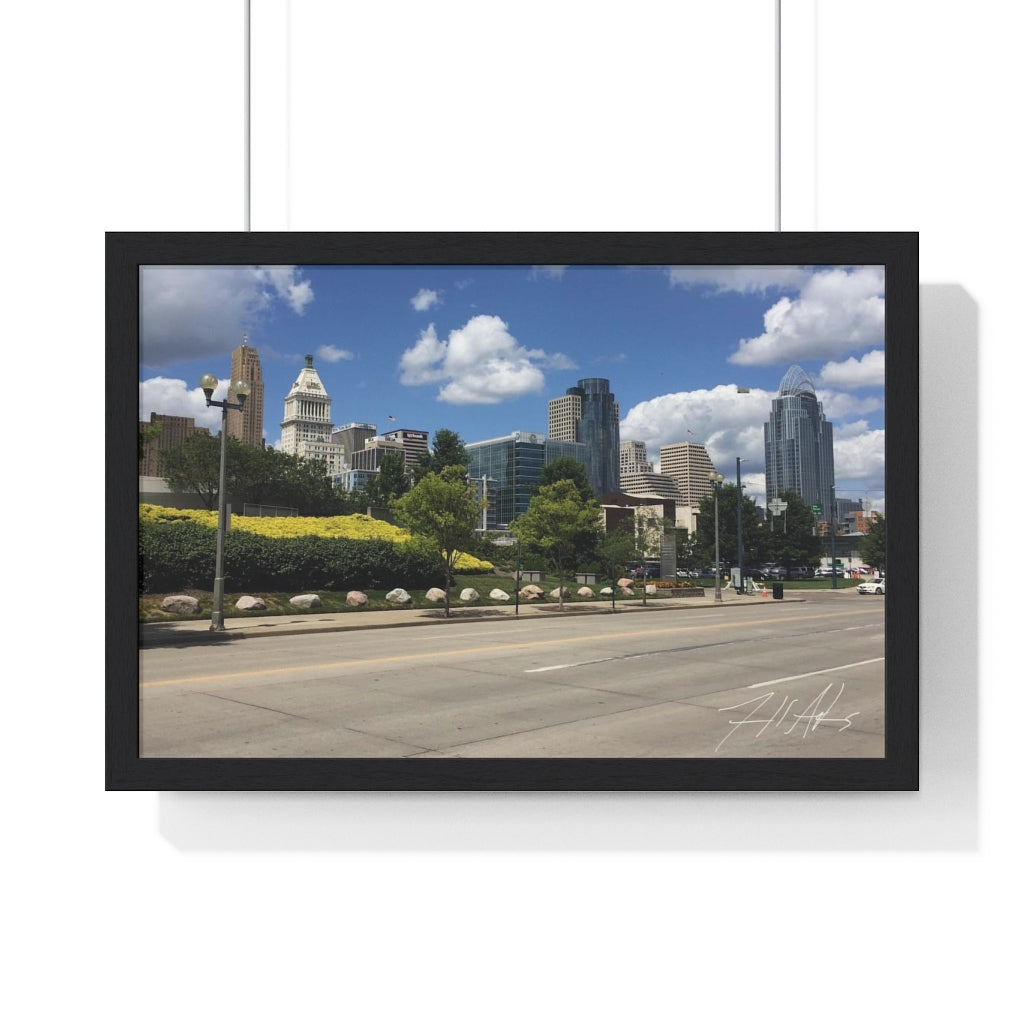 PACE: CINCINNATI "THE BANKS" (PHOTOGRAPHY) / Framed Horizontal Poster (PRINT)