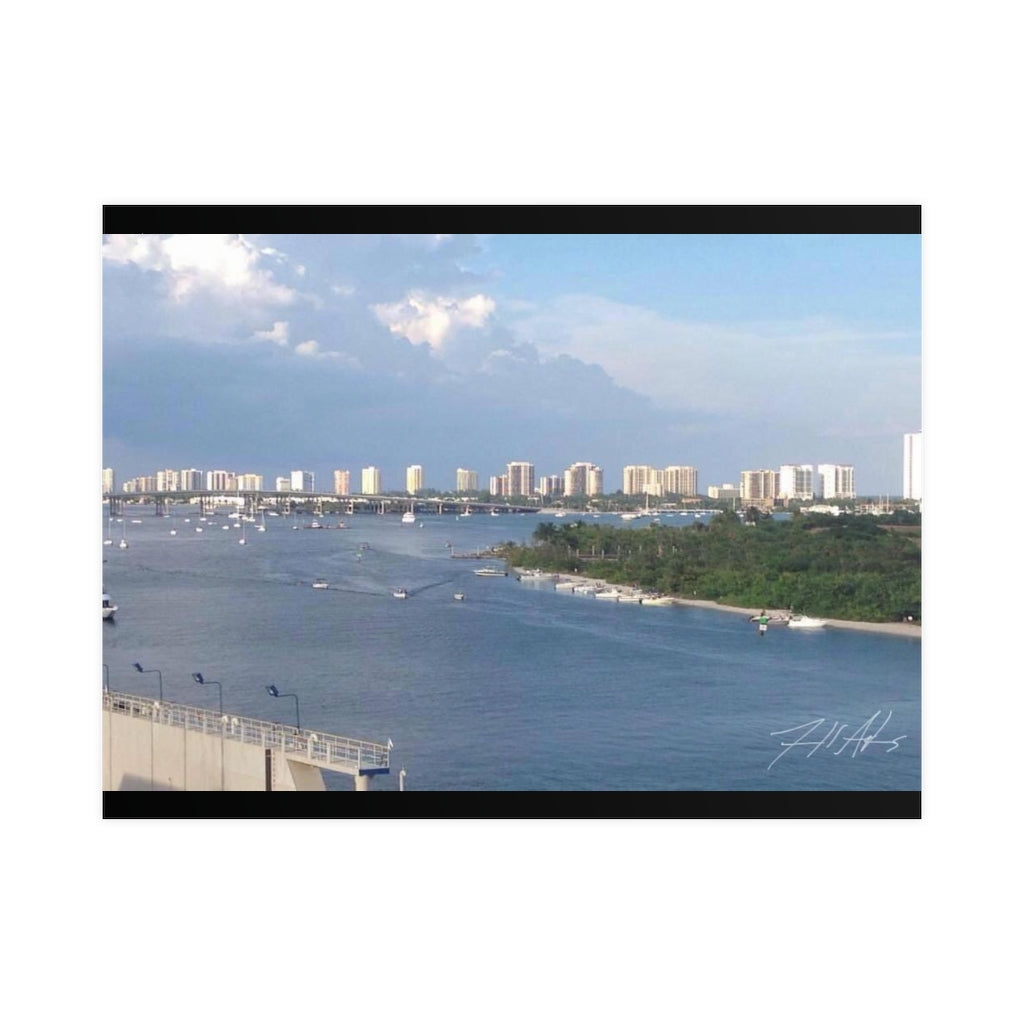 PACE: VACATION "MIAMI SKYLINE" (PHOTOGRAPHY) / Horizontal Matte Poster (PRINT)