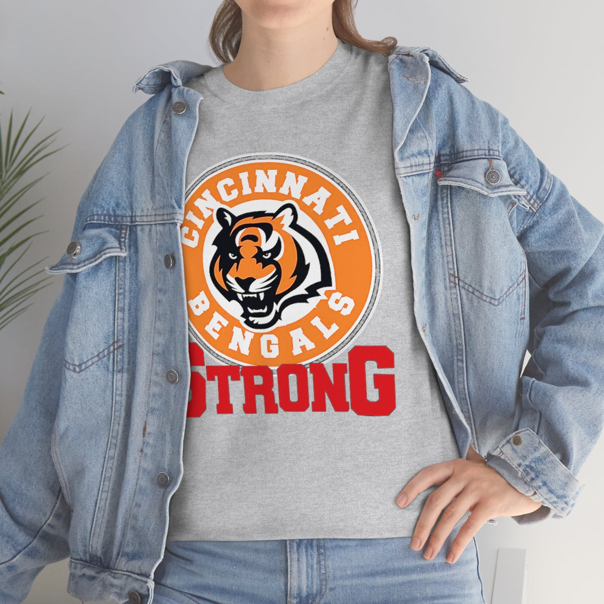 PACE: "B STRONG"/ Unisex Heavy Cotton T-Shirt