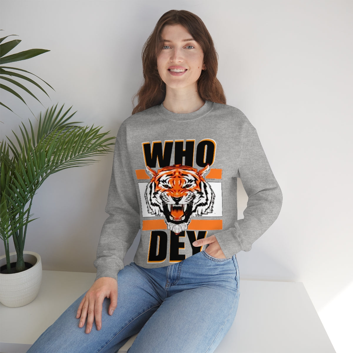 PACE: "WHODEY TIGER INVERSE" /Unisex Heavy Blend™ Crewneck Sweatshirt