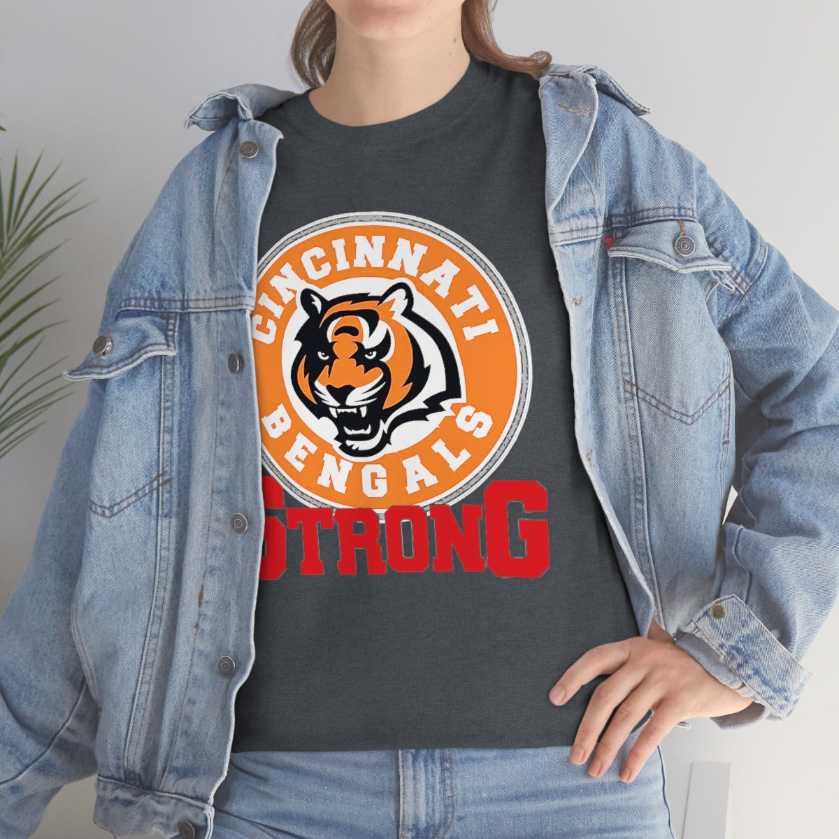 PACE: "B STRONG"/ Unisex Heavy Cotton T-Shirt